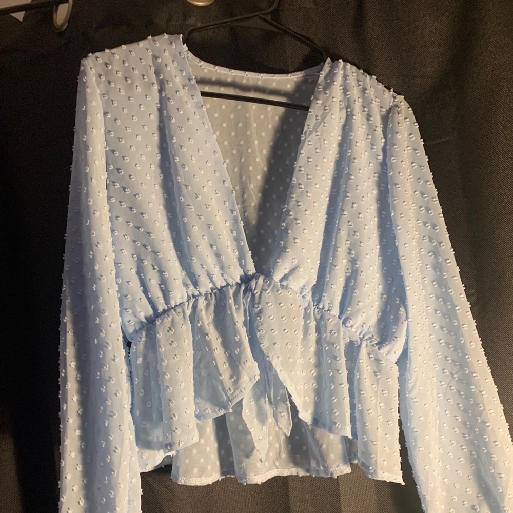 Cute tie top!